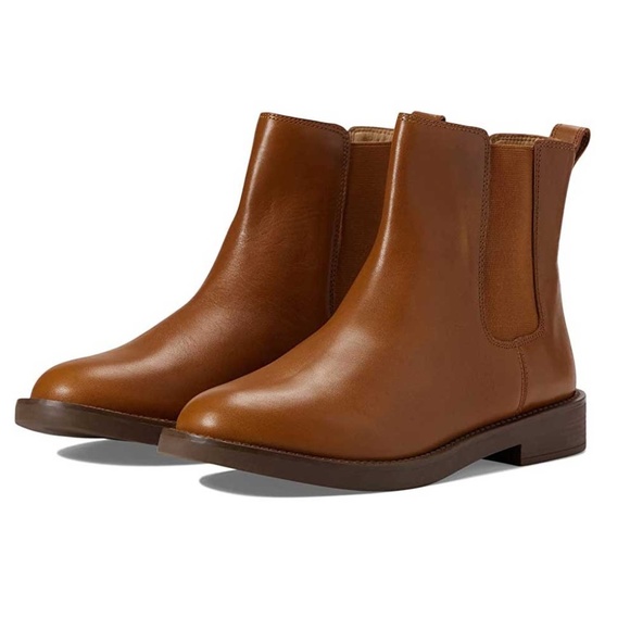 Madewell Shoes - NEW Madewell The Cleary Chelsea Boot in Brown